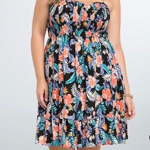 TORRID FLORAL SMOCKED SUNDRESS